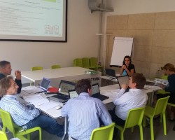 RENEW SCHOOL meeting to prepare training sessions for SMEs